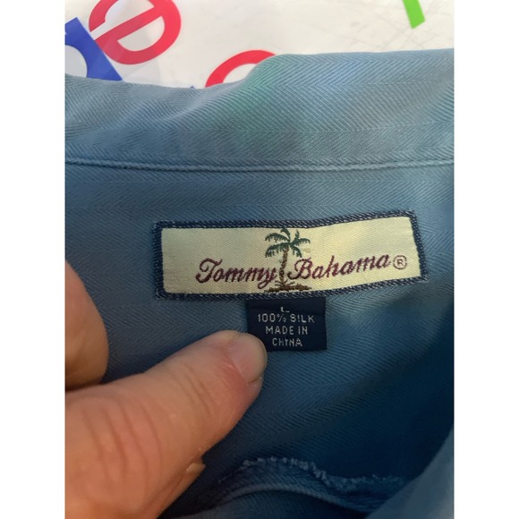 Tommy Bahama Men's L  100% Silk Button Up Short Sleeve Pocket Dress Shirt - Picture 6 of 6